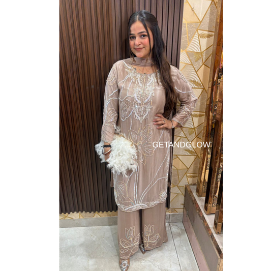 "VAIBHAVI" CHAMPAIGN DESIGNER SUIT(AVAILABLE ON PRE-ORDER)*
