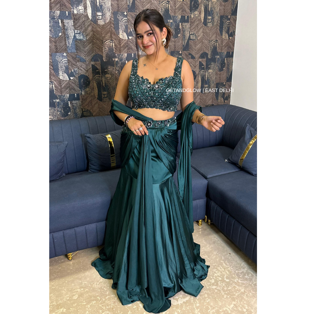 "HRITHI" DESIGNER FISH-CUT DRAPE