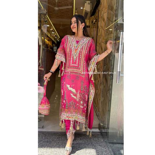 "AAVYA" KAFTAN SET WITH DHOTI & POTLI