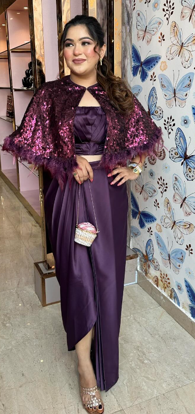 Desi Wine Cape Set