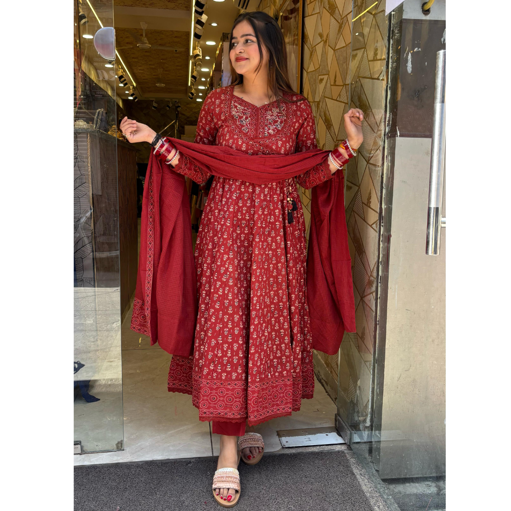 "AGRAKHA" DESIGNER SUIT