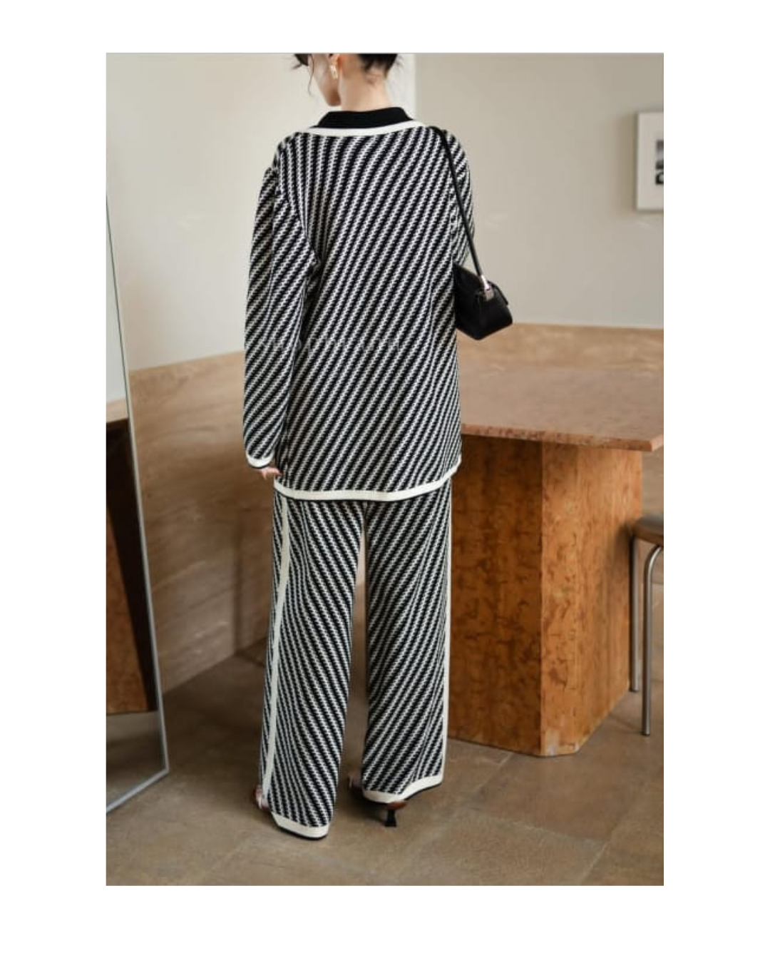 zebra-stripes cordset