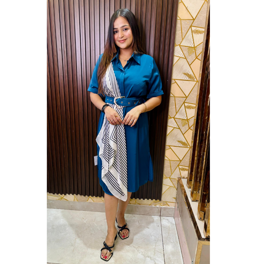 "SHELLI" SATIN DRESS WITH BELT