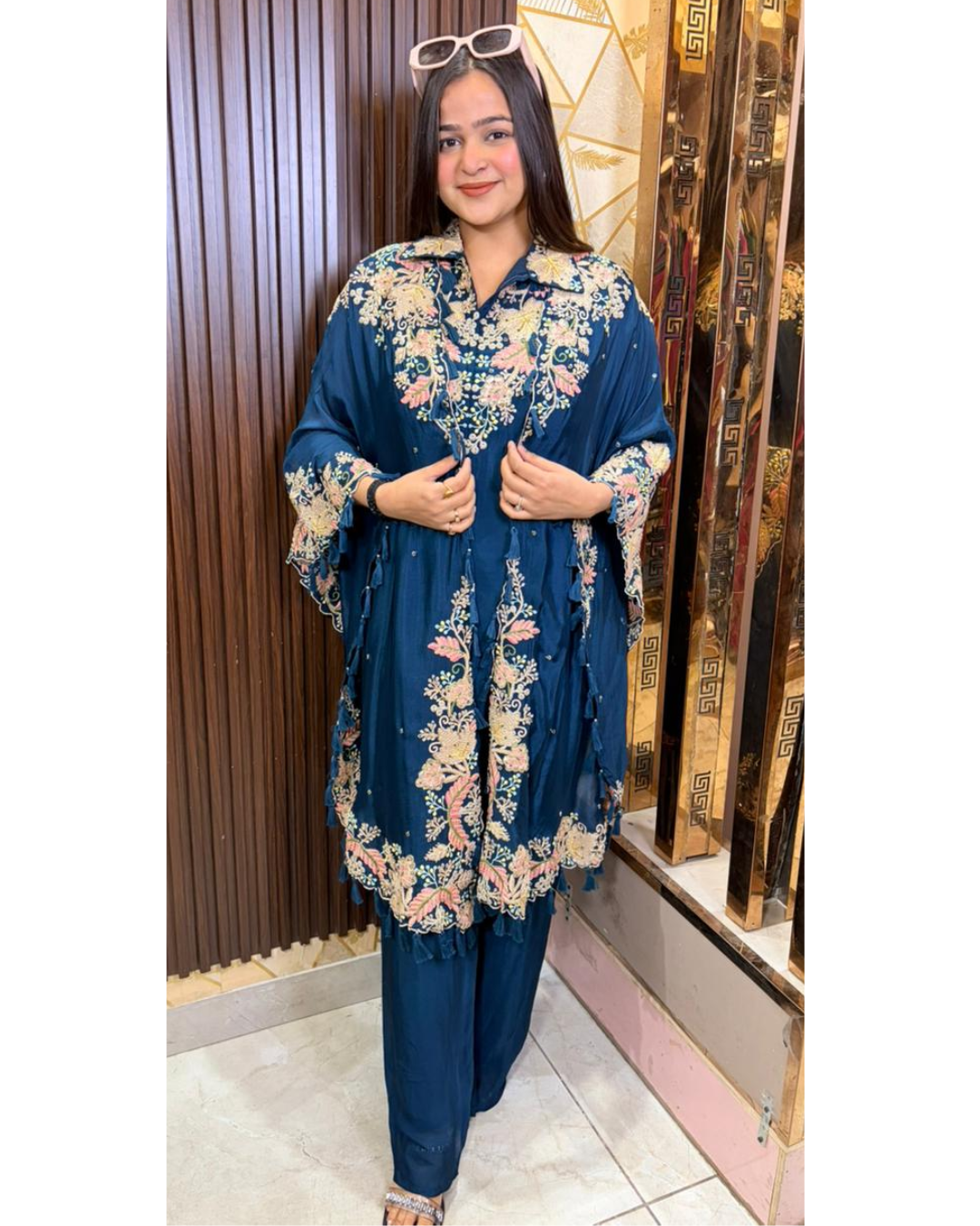 SUKHI-THREE PIECE CORDSET