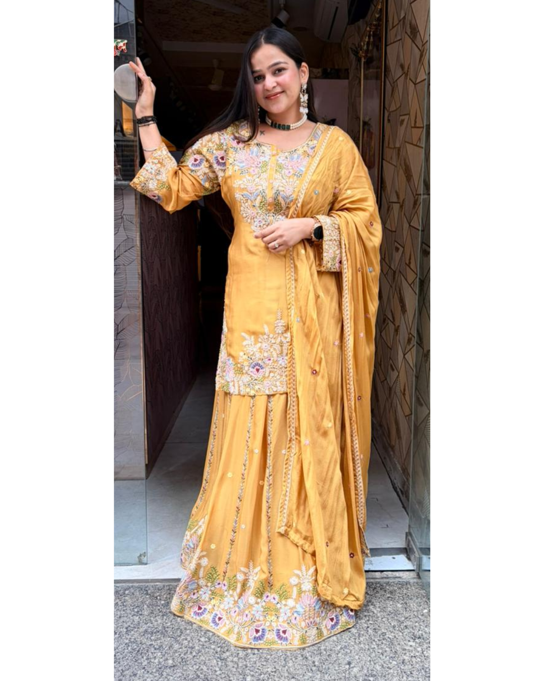 surajmukhi-skirt set