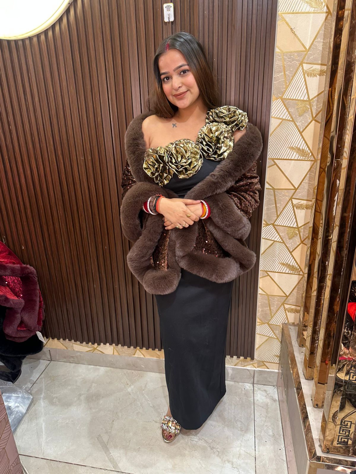 Sequence Fur Stoles