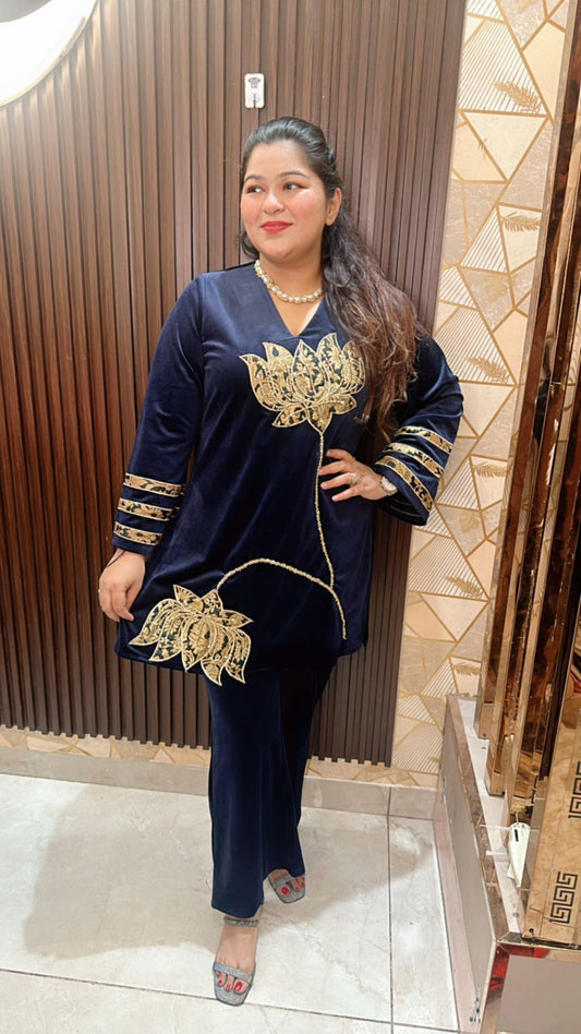 Vella 2 pc velvet coordset