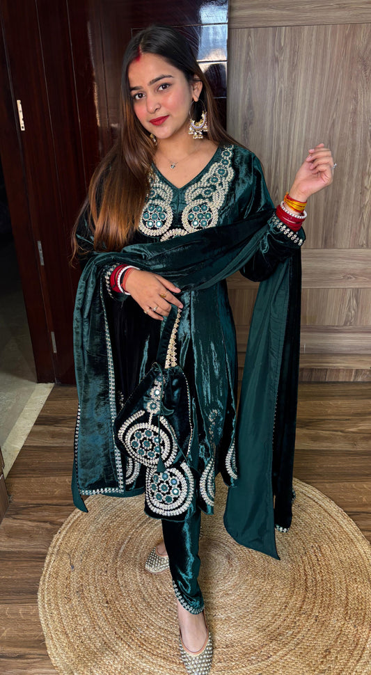 "TAMANNA" TULIP SET WITH POTLI