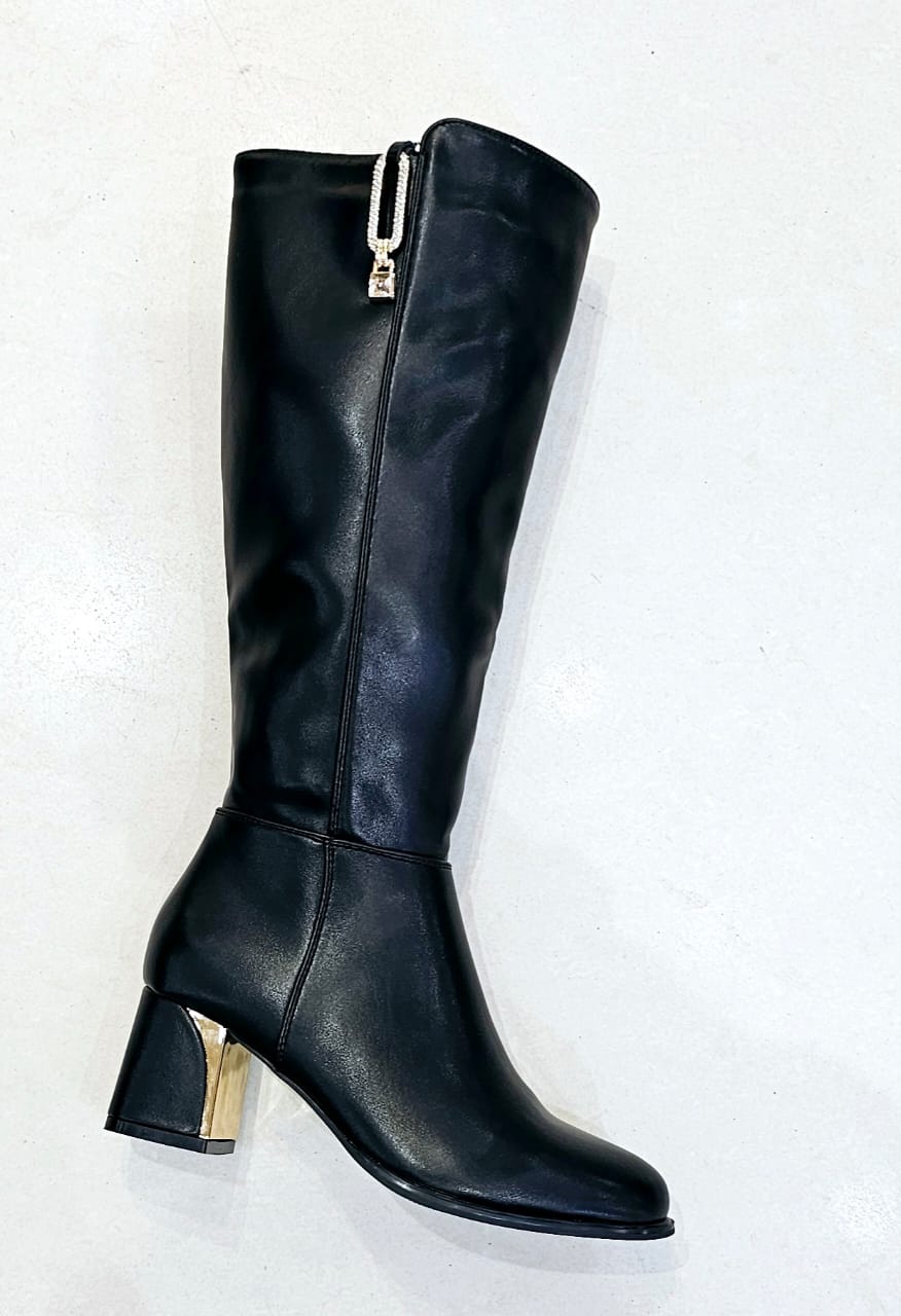 "KAT" Statement Boots
