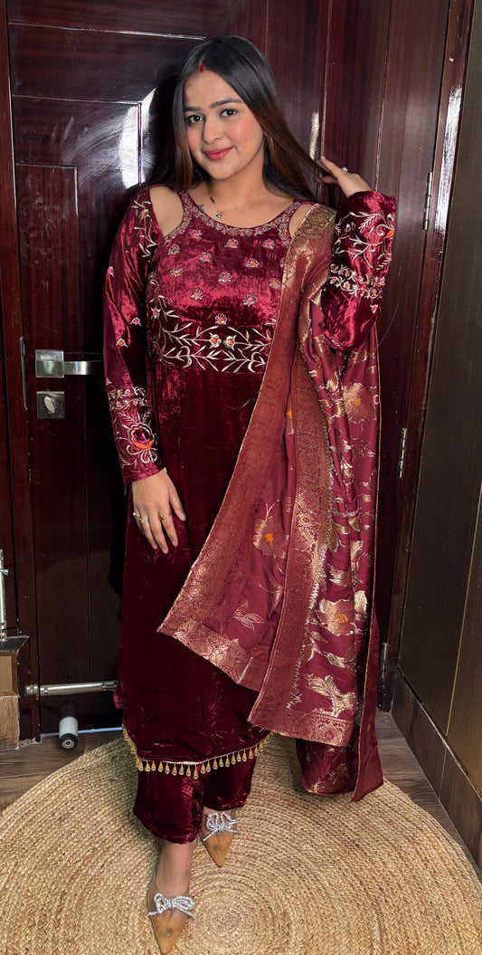 "MEHRA" Velvet Suit