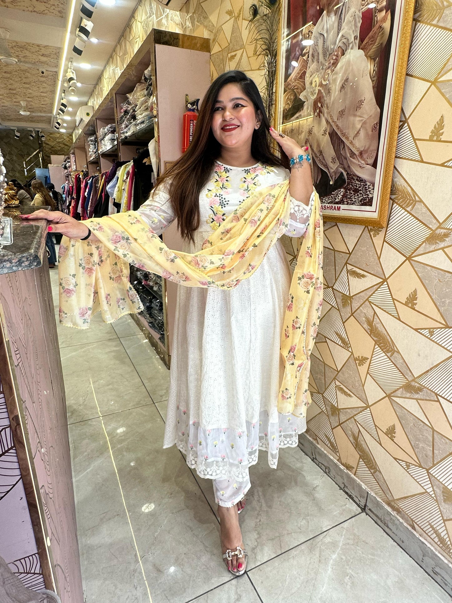 "RAVEENA"- 3 PIECE SUIT