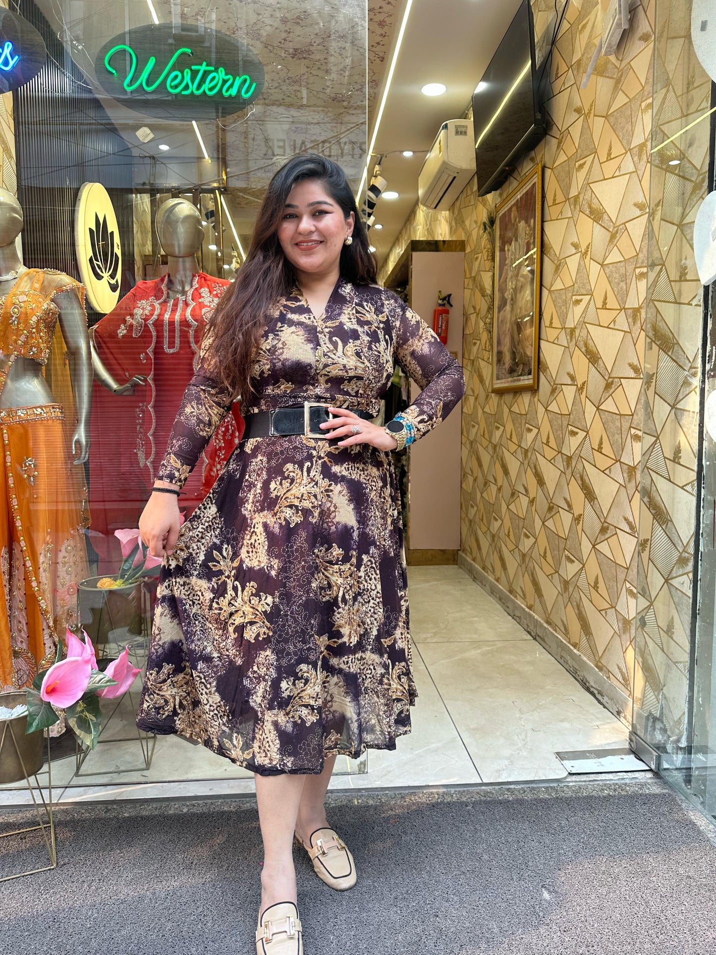 "MERA" DRESS WITH BELT