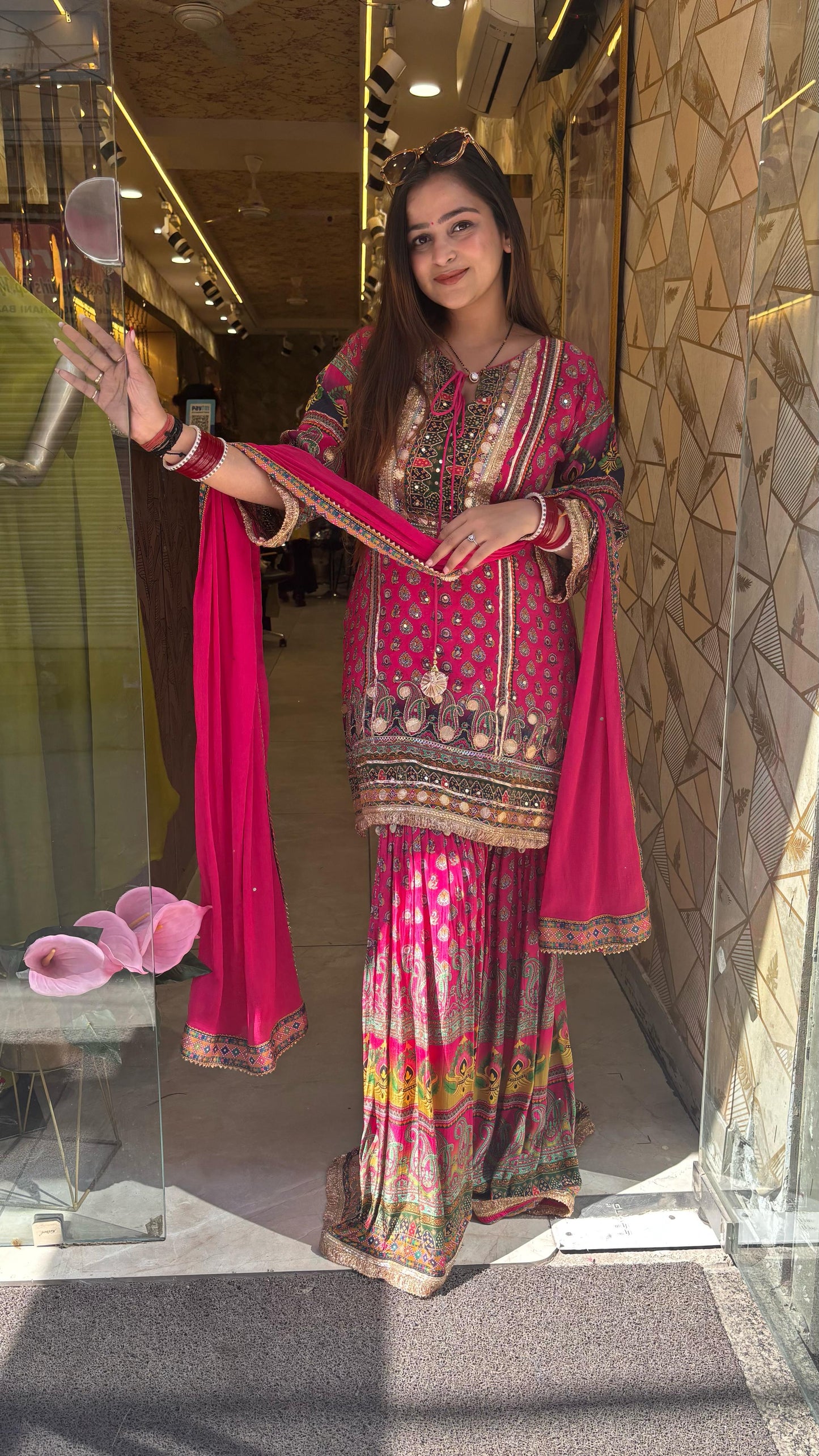 "GOPALI SHARARA SET"