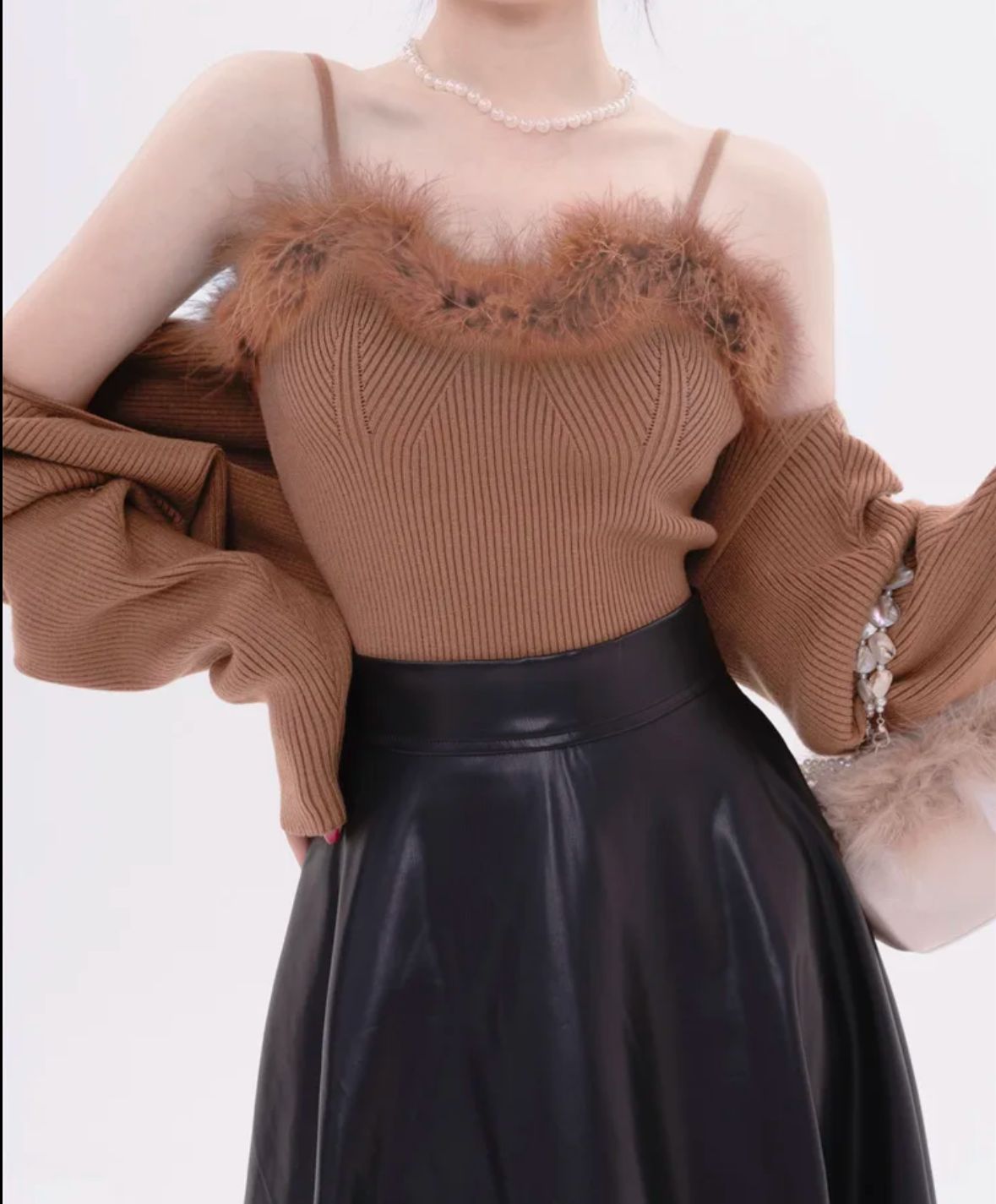 "SUNIE" FEATHER TOP WITH SHRUG