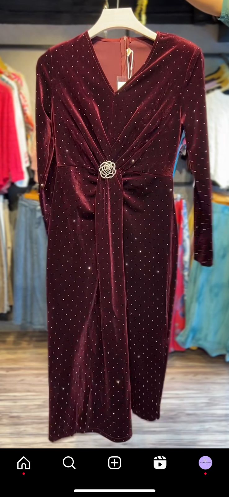 "ROSAY" VELVET DRESS WITH BROOCH