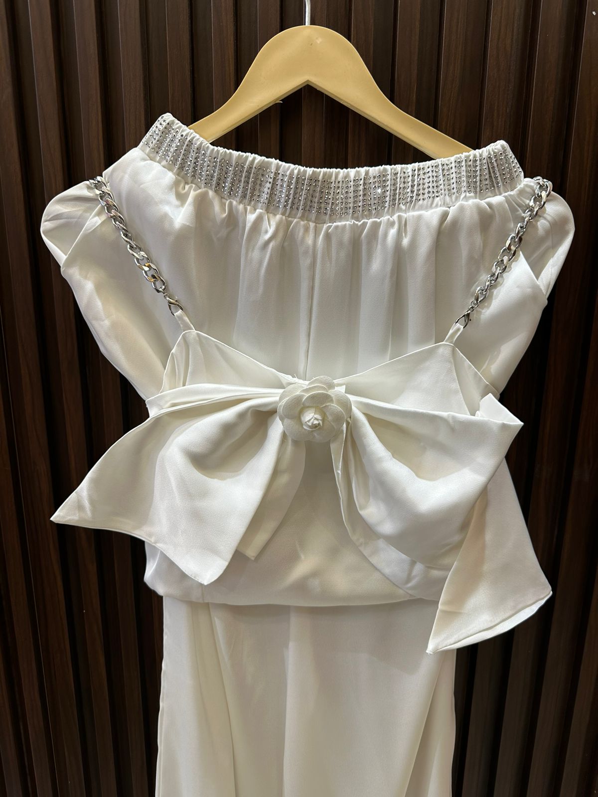 Chain Bow Designer Coordset