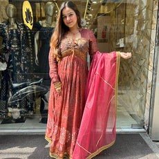Mehreen Suit