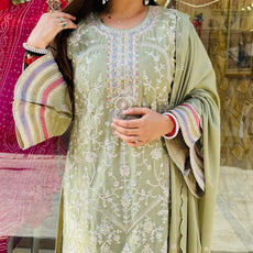 Hira Pakistani Suit