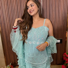 Mint Strapy Outfit