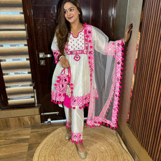 PomPom Mirror suit