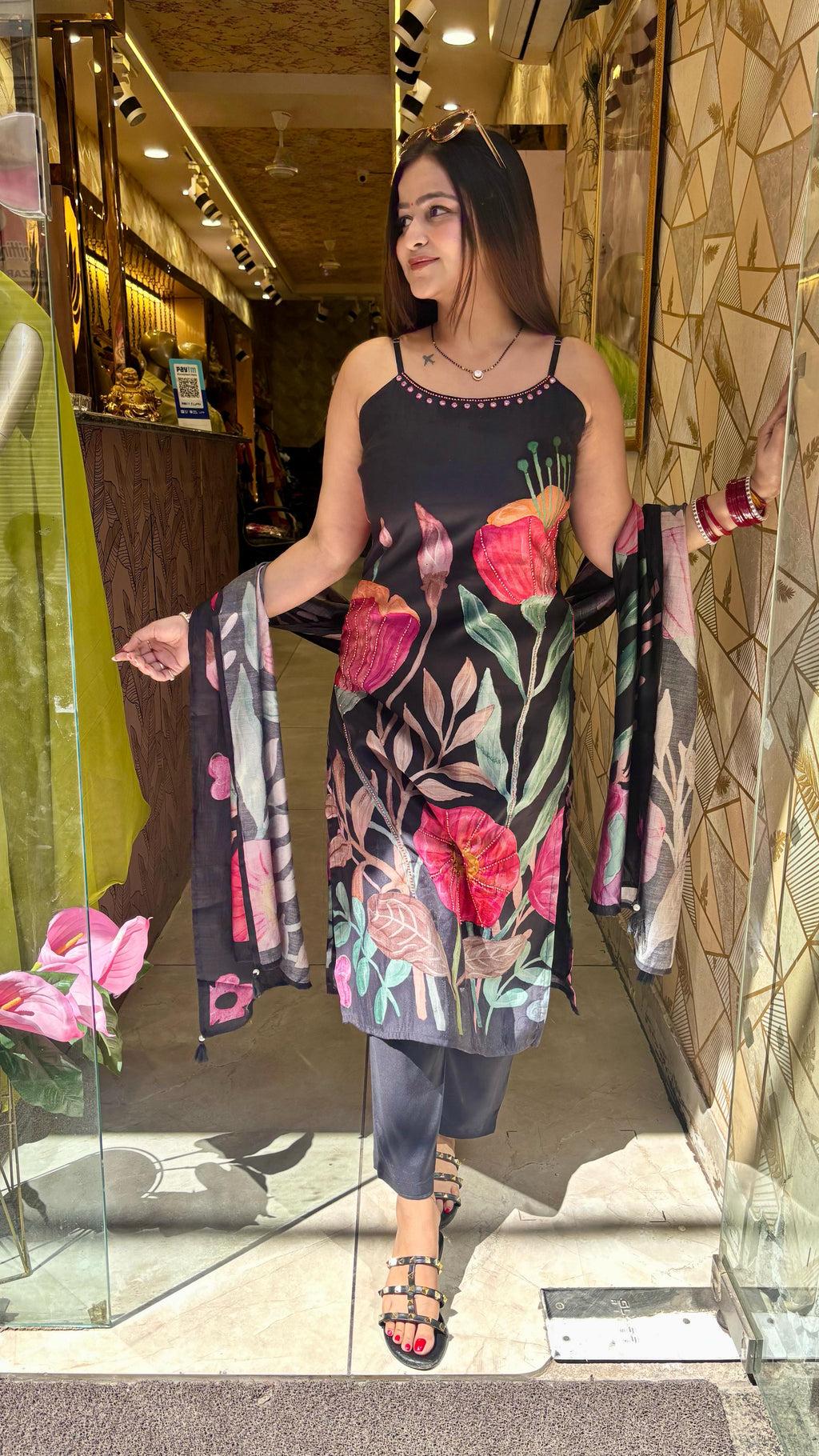 "SARA" STRAP SUIT