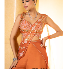 Simmy-drape carnival set