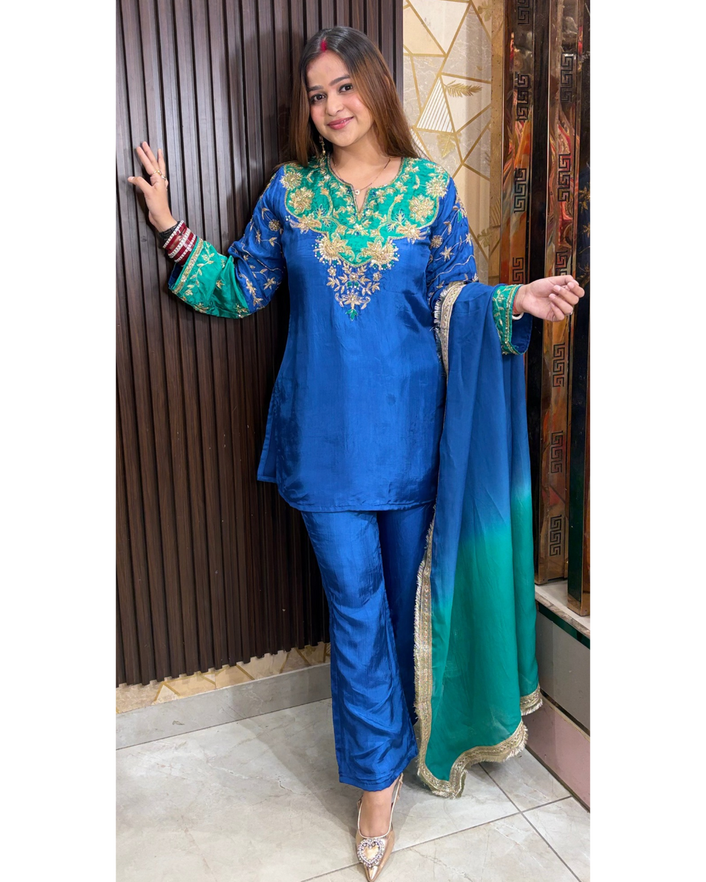 "VANDANA"-SUIT SET