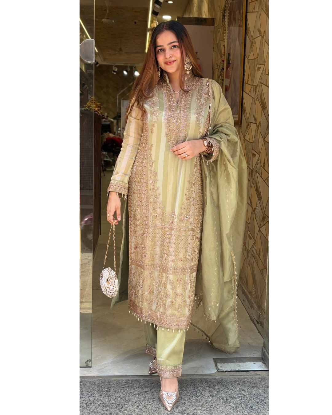 "MEENA"-STRAIGHTSUIT
