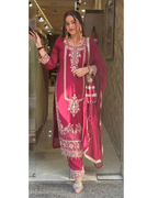 "DISHA"-PAKISTANI SUIT WITH POTLI