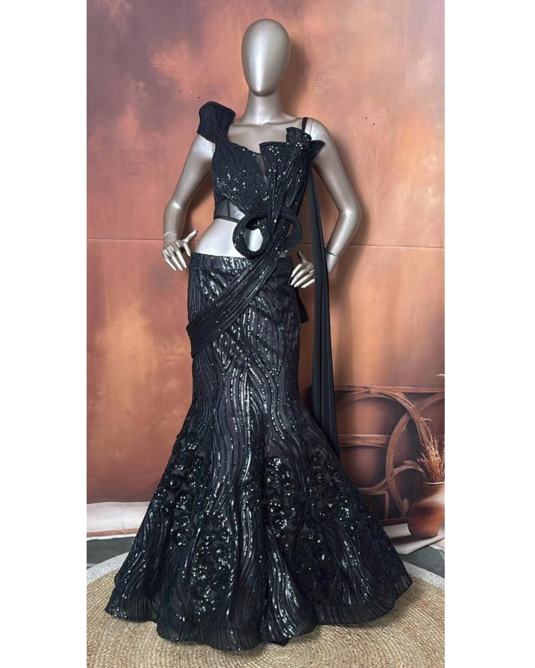 DIANA-FISHCUT STRUCTURED DRAPE