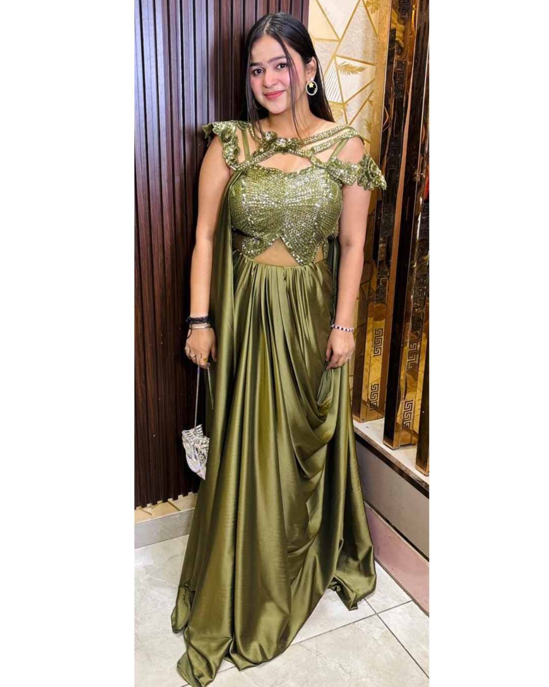 ROHA-GREEN DRAPE
