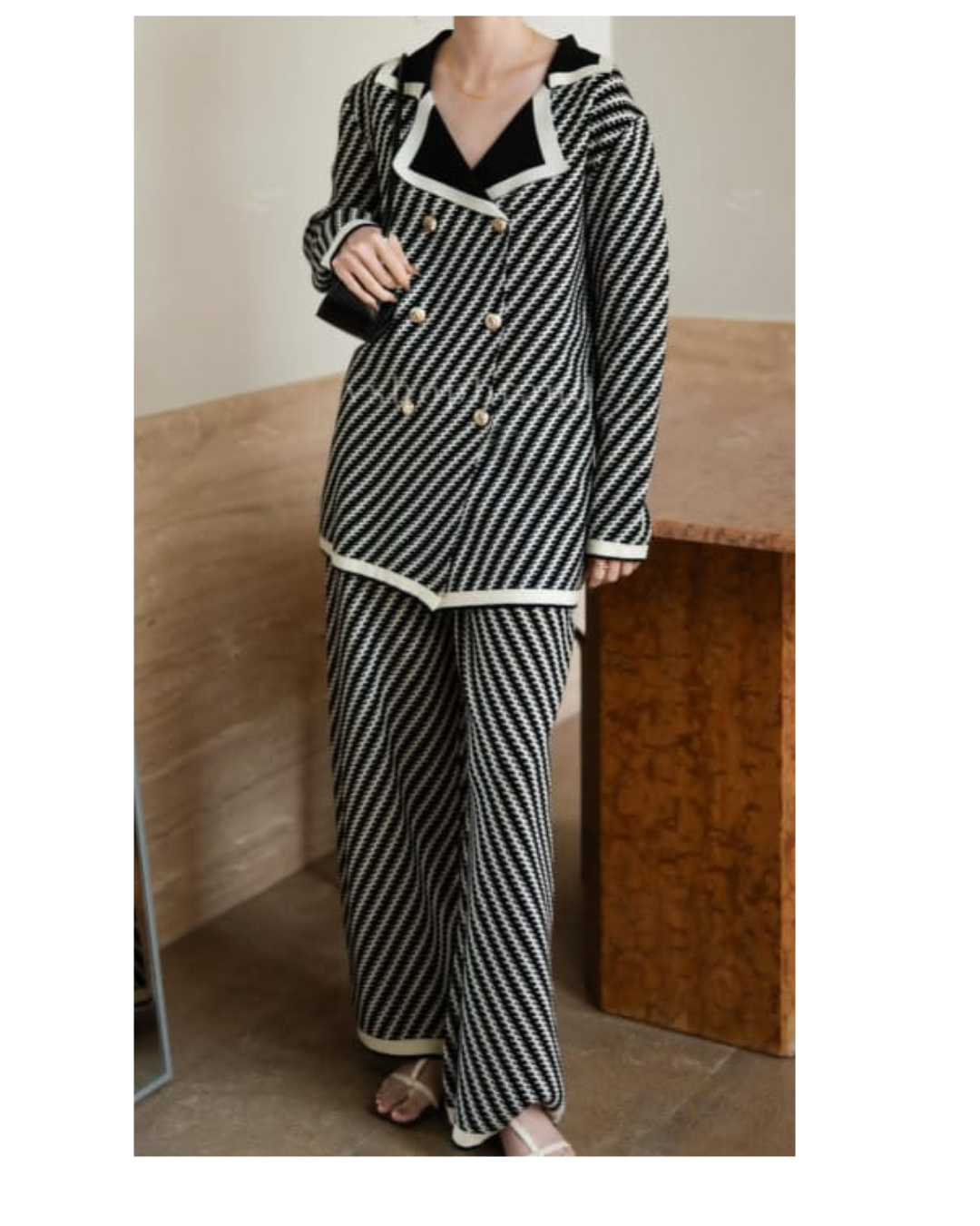 zebra-stripes cordset