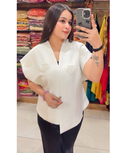 ROSA-EMBELLISHED TOP