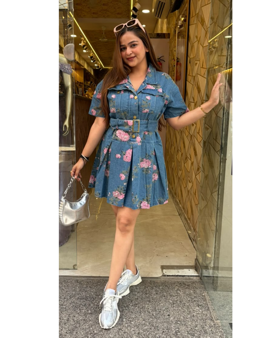"COCO"-DENIM DRESS WITH BELT
