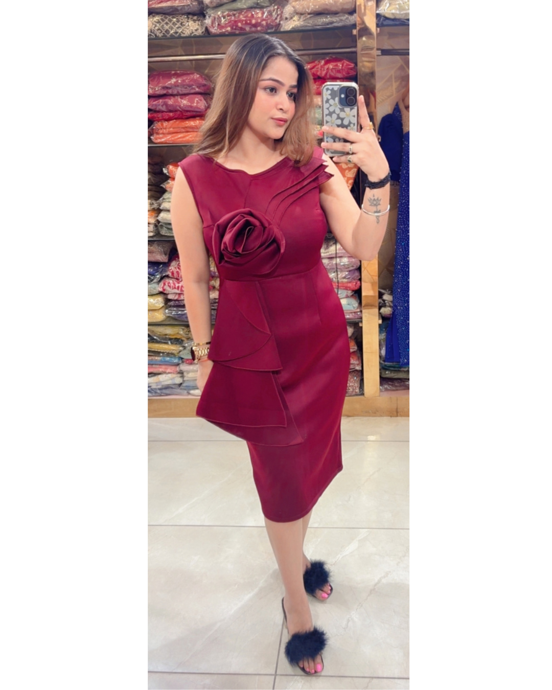 ROSE-DRESS