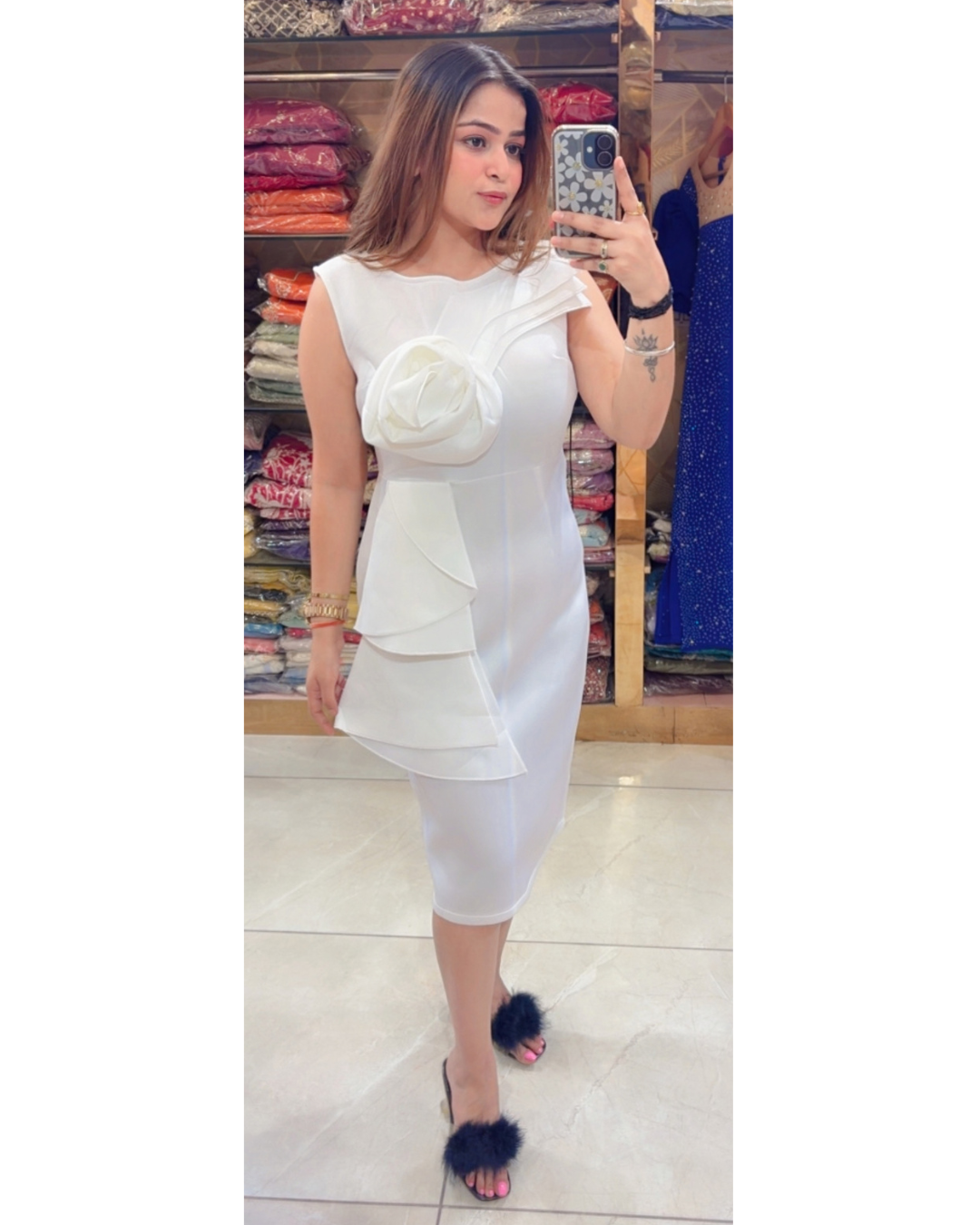 ROSE-DRESS