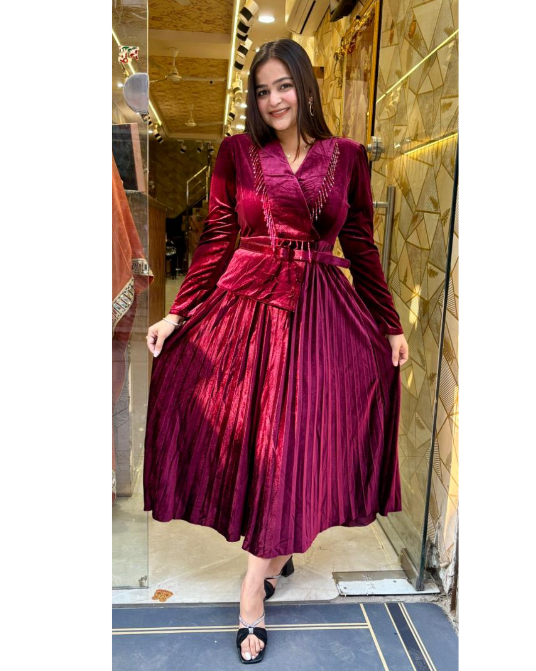 AFILIA VELVET DRESS WITH BELT