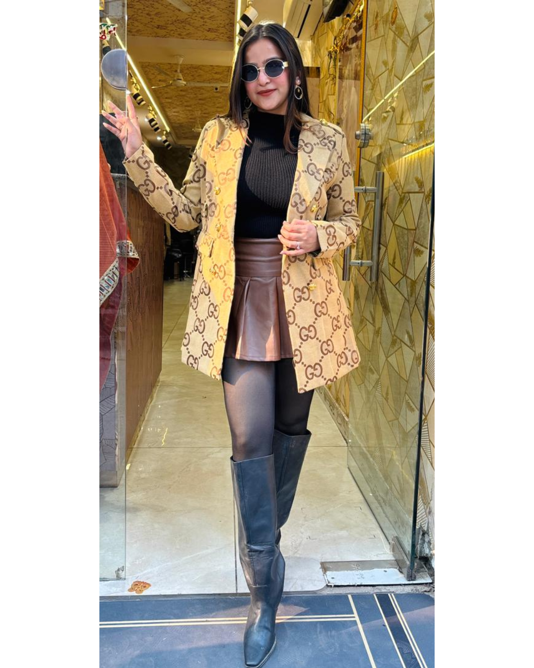 SARENA BLAZER WITH BELT