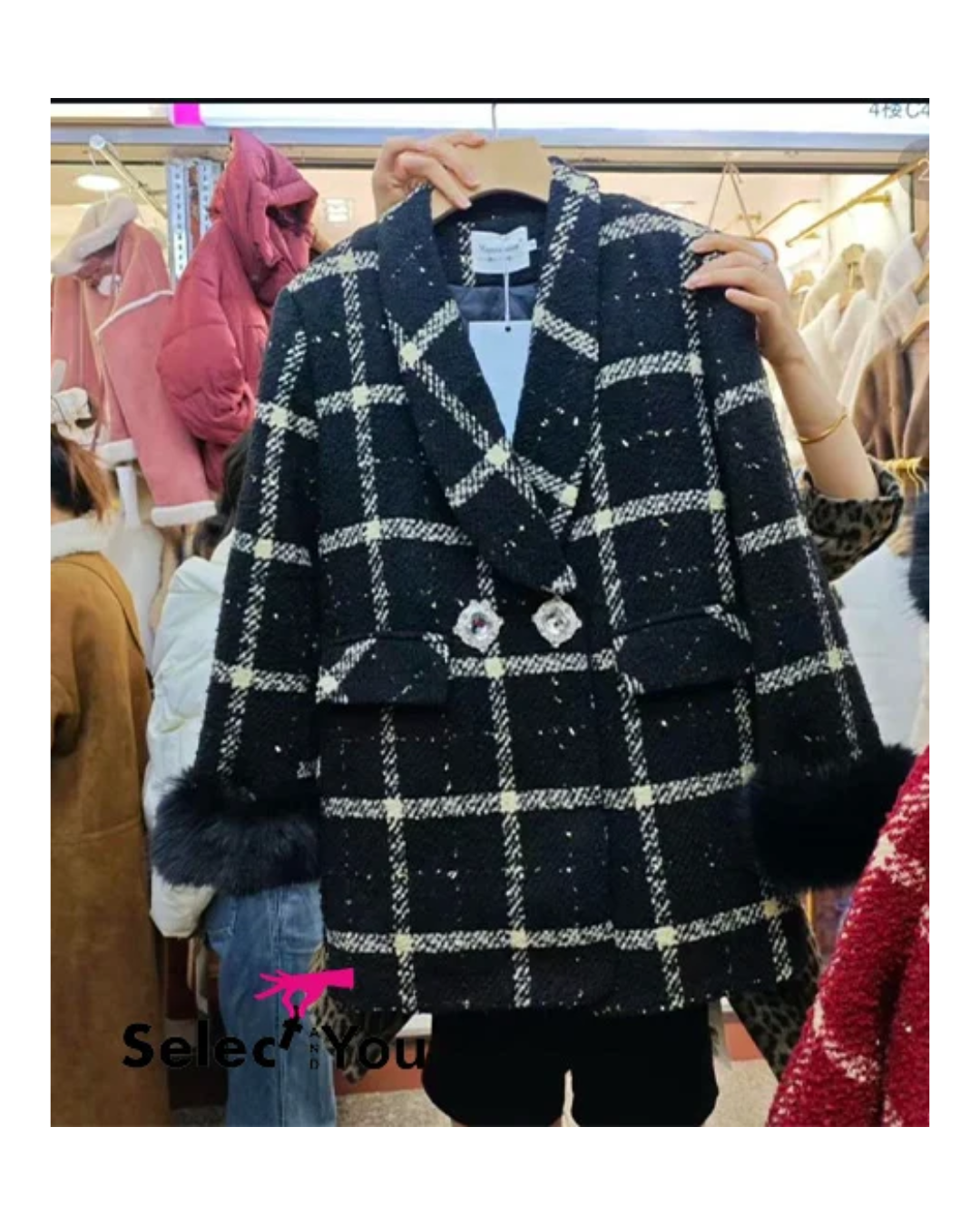 TWEED BLAZER WITH DETACHABLE FUR