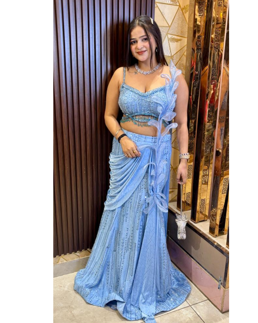 JANVI-FISHCUT LEHENGA