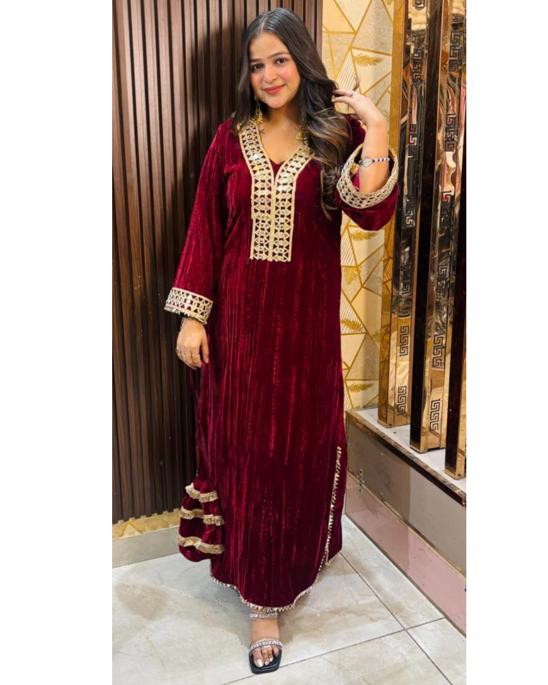 KAREEN -LONG VELVET DRESS WITH POTLI