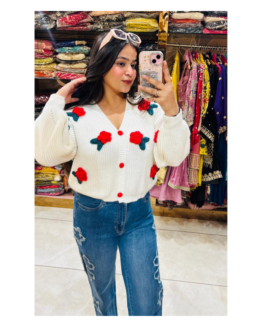 BETTY-FLORAL WINTER SWEATER