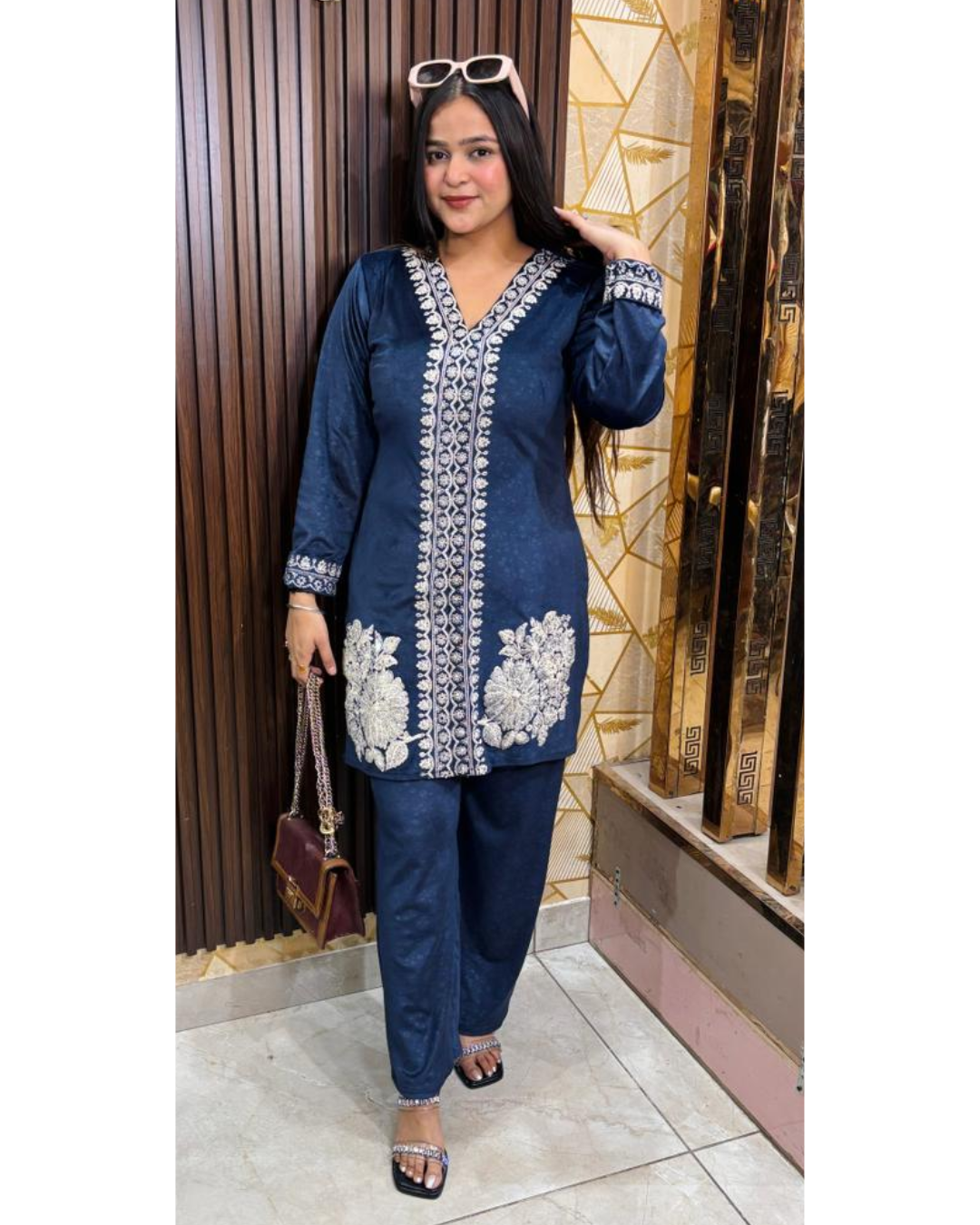 VELVET CORDS WITH PEARL DETAILING