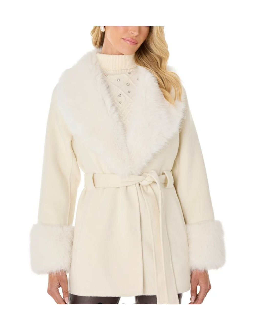 FUR COATS WITH DEATTCAHBLE FUR