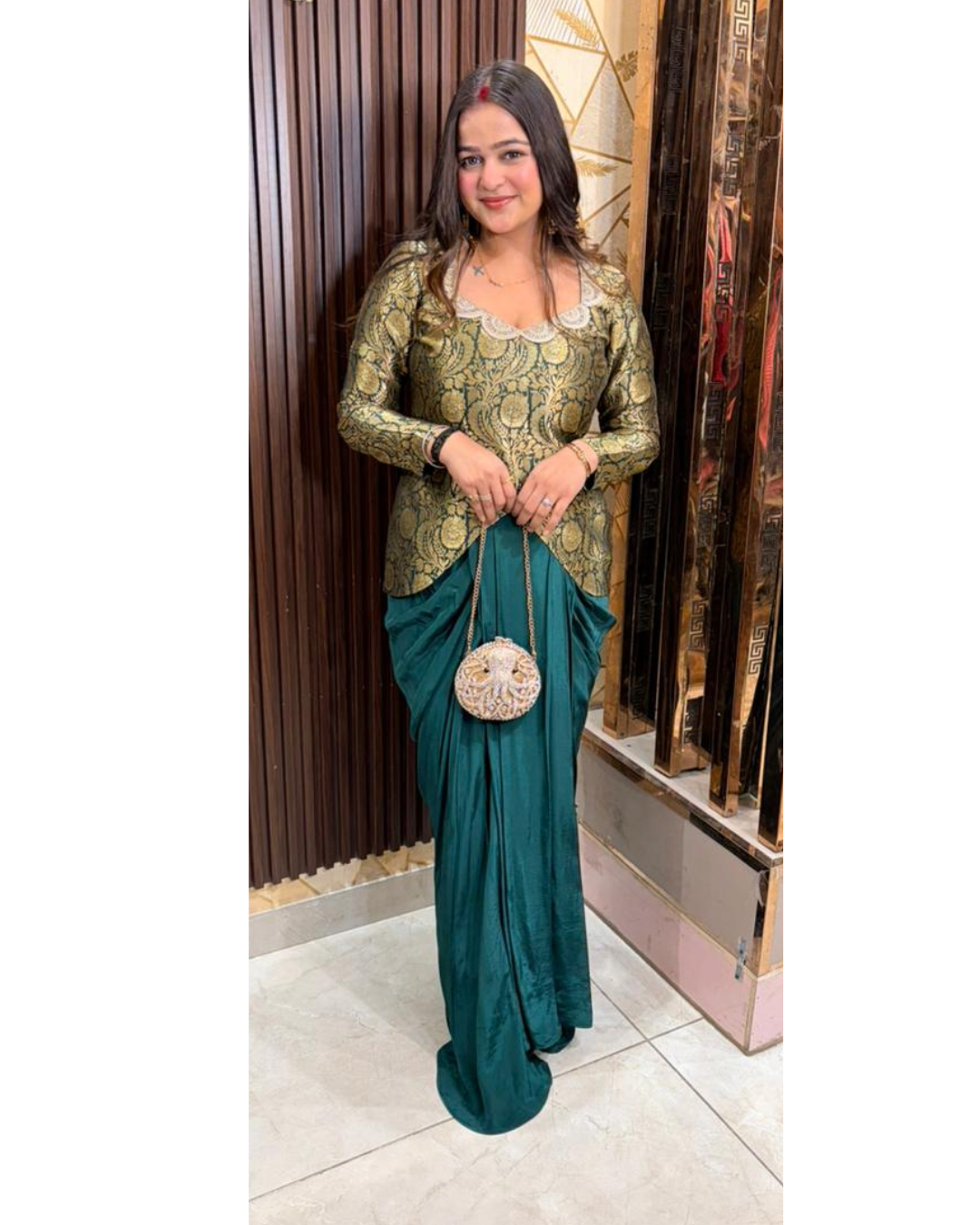 MONA-TWO PIECE SET