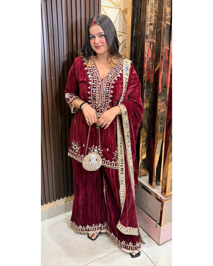 LOHRI-SPECIAL VELEVT SUIT