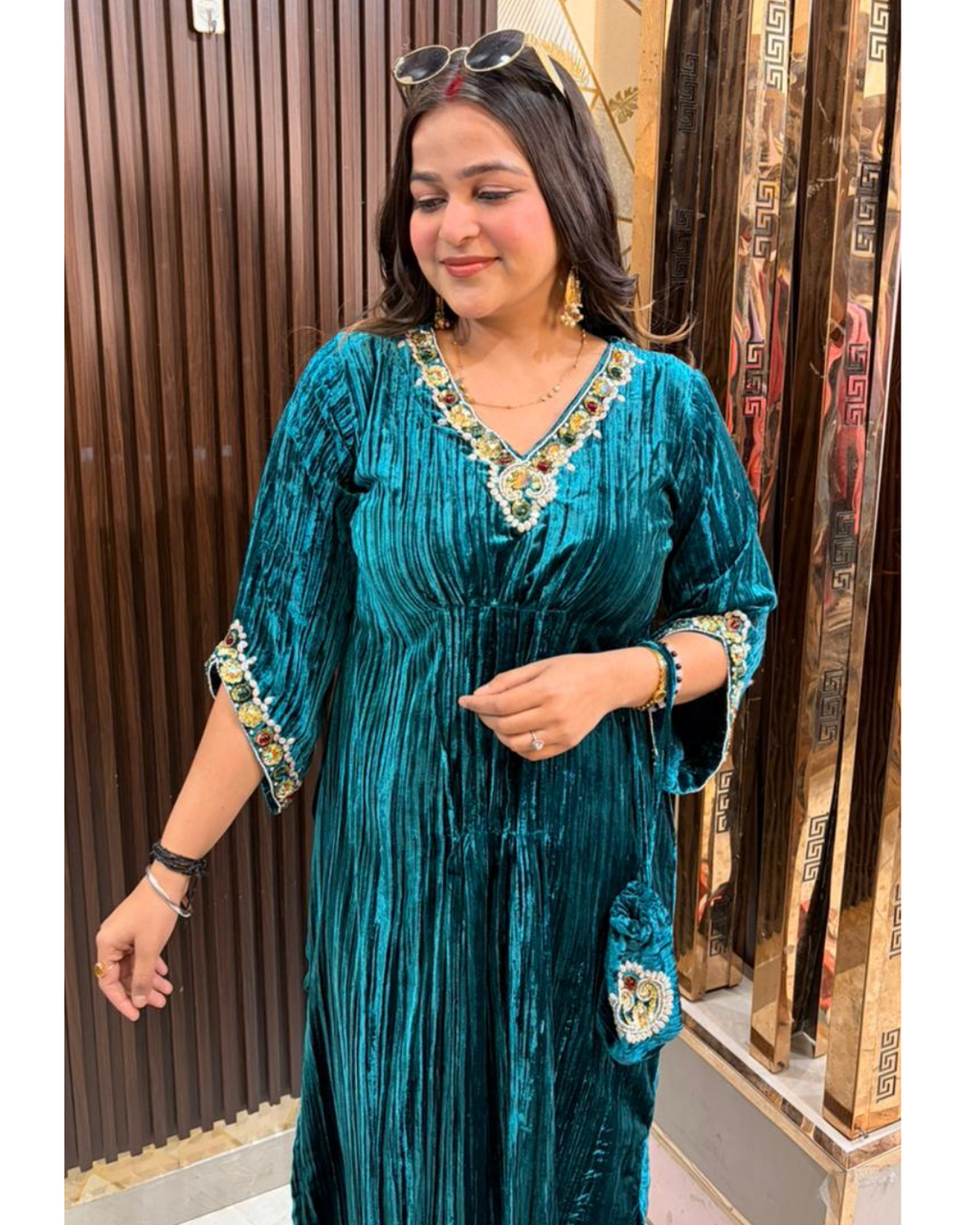 kirti-velvet dress
