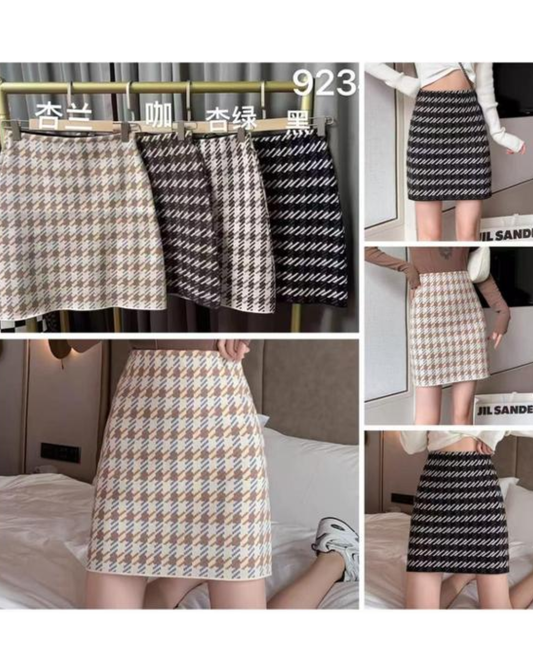 WOOLLEN CHECKER SKIRT