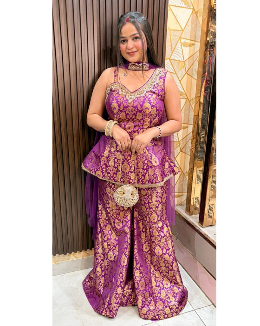 GARGI-BROCADE SHARARA SET