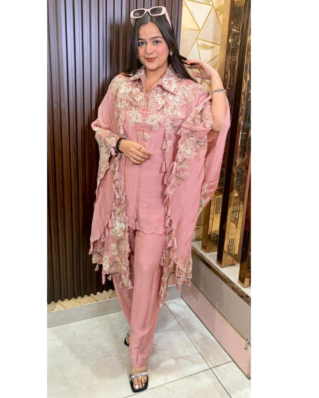SUKHI-THREE PIECE CORDSET